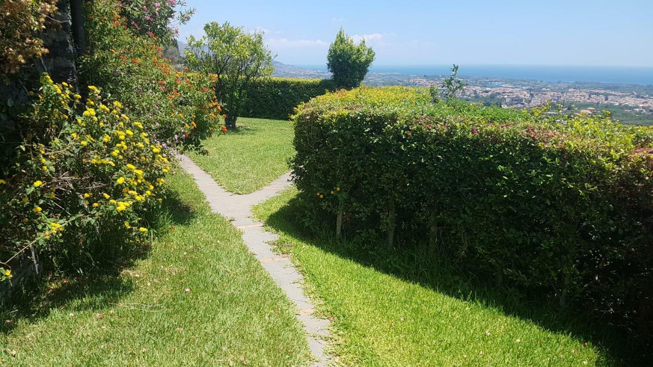 Open Land Holiday House Vila Fiumefreddo di Sicilia Exterior foto